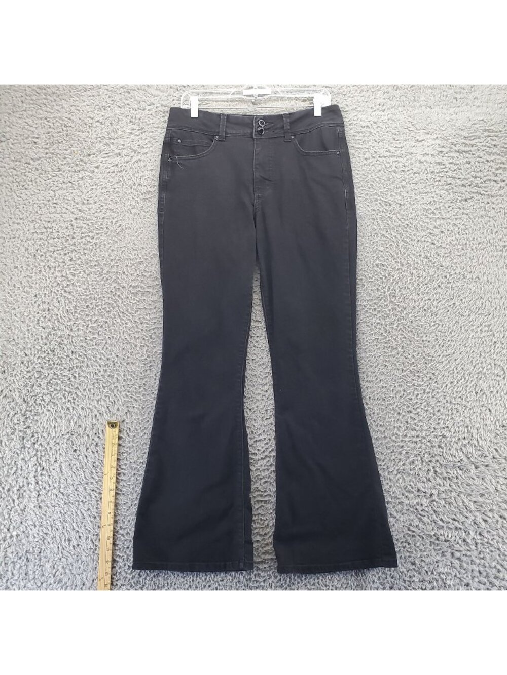 Maurices Jeans Womens 8 Black Everflex High-Rise Stretch Flare Leg